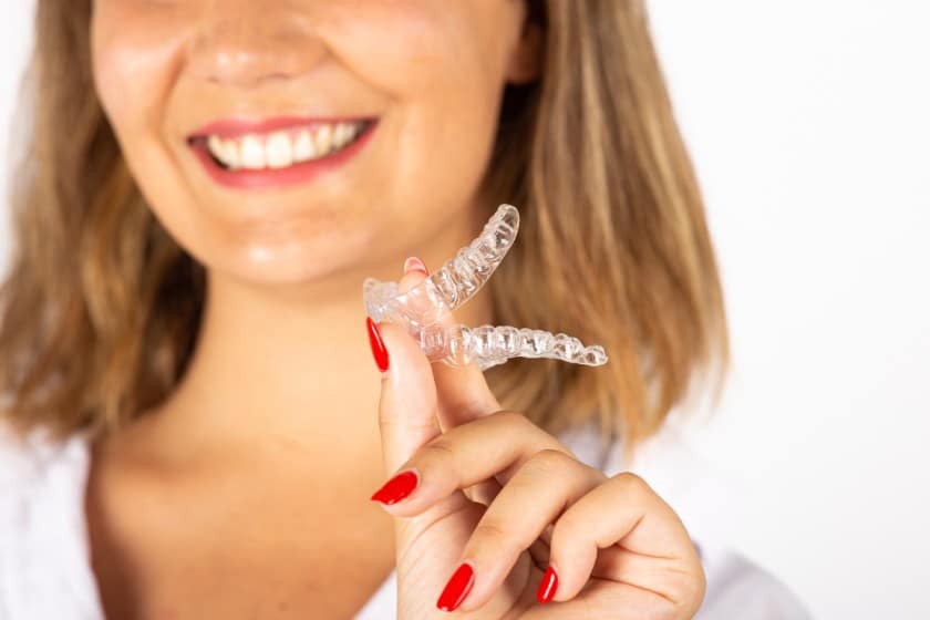 Featured image for “Foods and Drinks to Avoid With Invisalign”